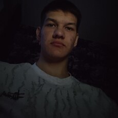 Фотография мужчины Артур, 18 лет из г. Ангарск