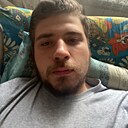 Максим, 22 года