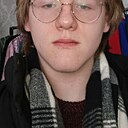 Лев, 18 лет