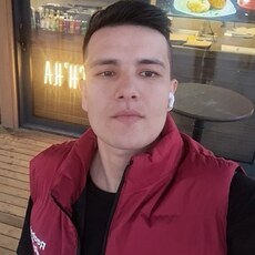 Фотография мужчины Сухроб, 26 лет из г. Алматы