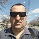 Андраник, 48 лет