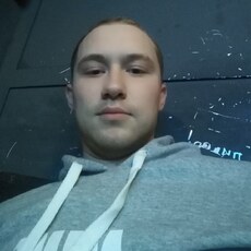 Фотография мужчины Игорь, 28 лет из г. Зубова Поляна