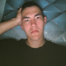 Фотография мужчины Андрей, 18 лет из г. Красноярск