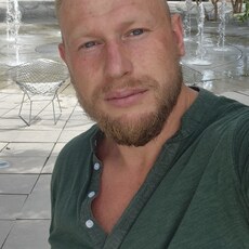Фотография мужчины Александр, 32 года из г. Старый Оскол