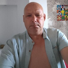 Виктор, 52 из г. Омск.