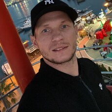 Фотография мужчины Maksim, 38 лет из г. Лисаковск