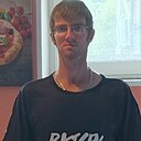 Денис, 32 года