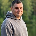Илья, 33 года