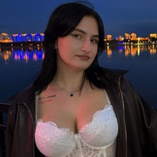 Фотография девушки Алиса, 18 лет из г. Артем
