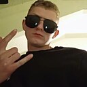 Илья, 18 лет