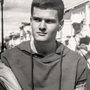 Артем, 22 года