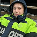 Артур, 24 года