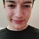 Денис, 23 года