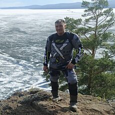 Фотография мужчины Владислав, 31 год из г. Усть-Илимск