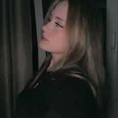 Фотография девушки Ева, 18 лет из г. Новосибирск