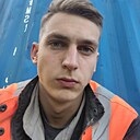 Роман, 22 года