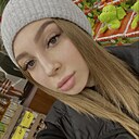 Софа, 22 года