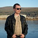 Макс, 44 года