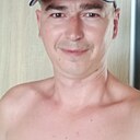Макс, 32 года
