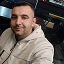 Ulaş, 37 лет