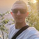 Роман, 20 лет