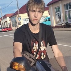Фотография мужчины Ваня, 18 лет из г. Верхнедвинск