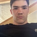 Максим, 18 лет