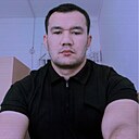 Oybek, 31 год