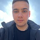 Илья, 24 года