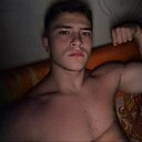 Ian, 21 год