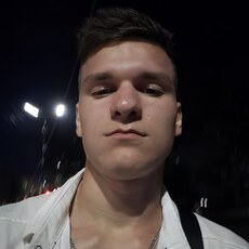 Фотография мужчины Михаил, 21 год из г. Орел