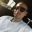 Макс, 34 года