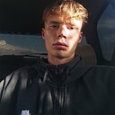 Максим, 24 года