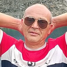 Фотография мужчины Владимир, 49 лет из г. Екатеринбург
