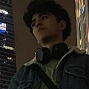 Аскар, 20 лет