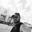 Artur, 32 года