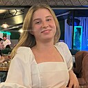 Виктория, 22 года