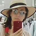 Womens, 43 года
