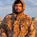 Али, 32 года