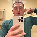 Ильяс, 22 года