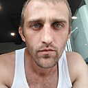 Василий, 32 года