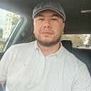 М Ш, 32 года