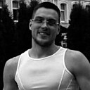 Roman, 25 лет
