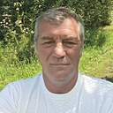 Victor, 52 года