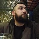 Макс, 33 года