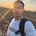 Денис, 33 года