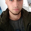 Антон, 23 года