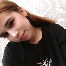 Фотография девушки Аля, 18 лет из г. Иркутск