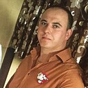 Виктор, 33 года