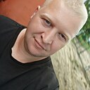 Антон, 32 года